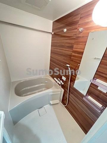 バス・シャワールーム　ゆったり過ごせるお風呂です