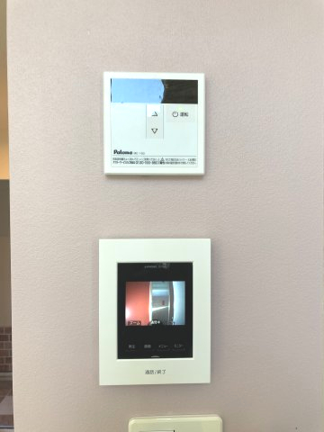 セキュリティ　来訪者の確認のできるモニタ付インターホン