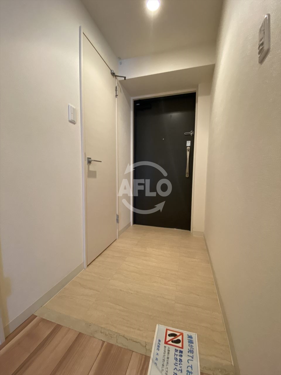 玄関　セイル淀屋橋　玄関