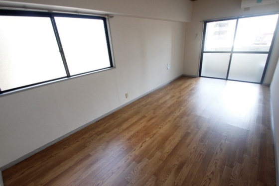 居室・リビング　※別号室のお部屋