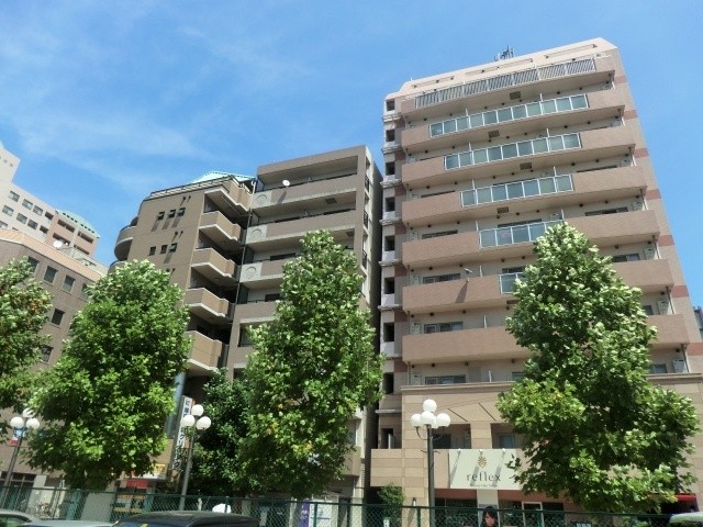 建物外観　オートロック付きで安心です！