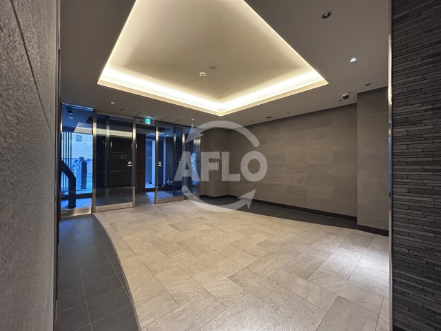 ロビー　ファーストフィオーレ江坂垂水町　ロビー