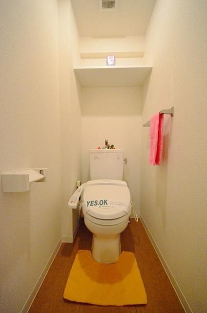 トイレ　★温水洗浄便座です★