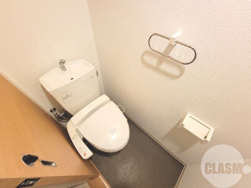 トイレ　ウォシュレット＆ウォームレット