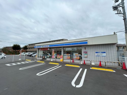 コンビニ　ローソン・スリーエフ 豊四季神山店（コンビニ）まで701m