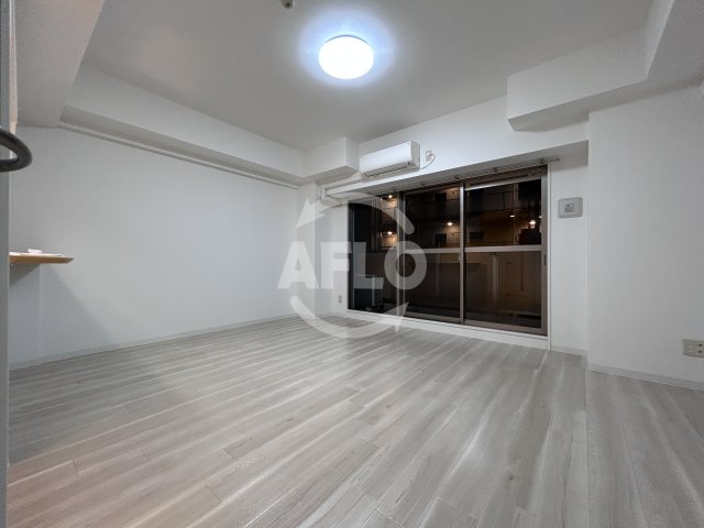 居室・リビング　グレンパーク江坂II　リビング