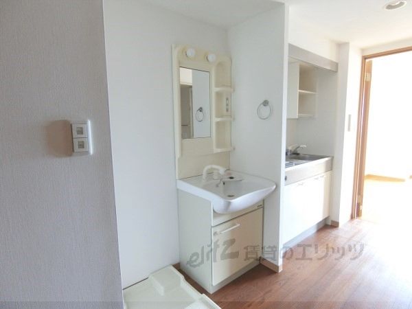 洗面設備　洗面所