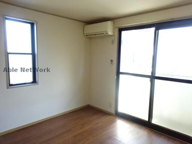 居室・リビング　同型モデル