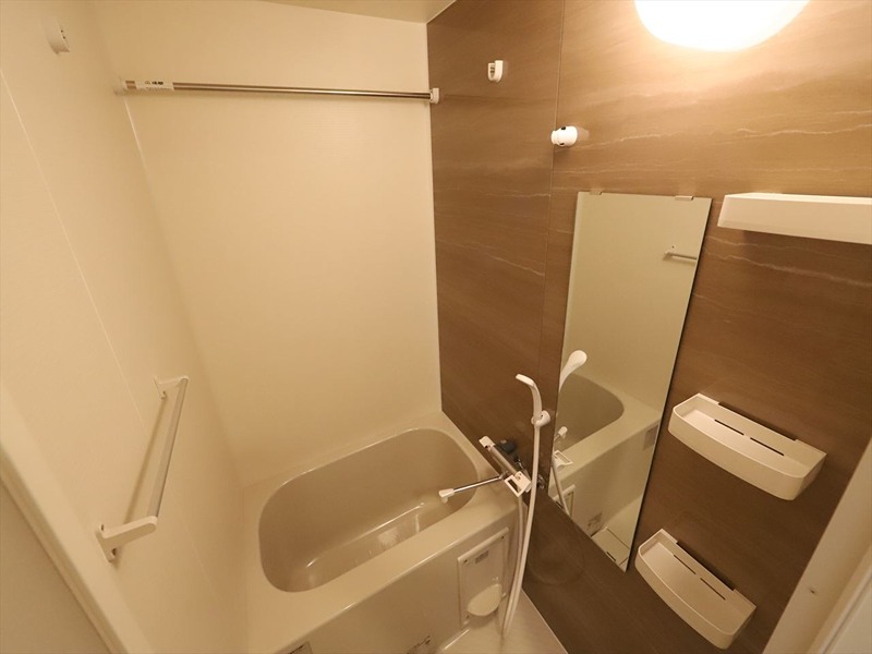 バス・シャワールーム　浴室暖房乾燥機付お風呂