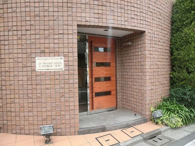 エントランス　★エントランス★