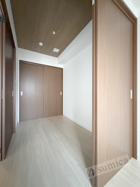 その他部屋・スペース　内装は白を基調として建具がグッと映えてます＾＾