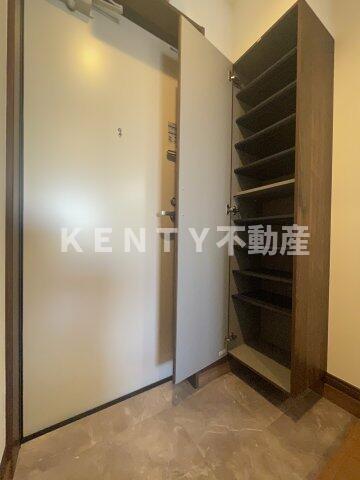 玄関　ゆったりとした玄関です