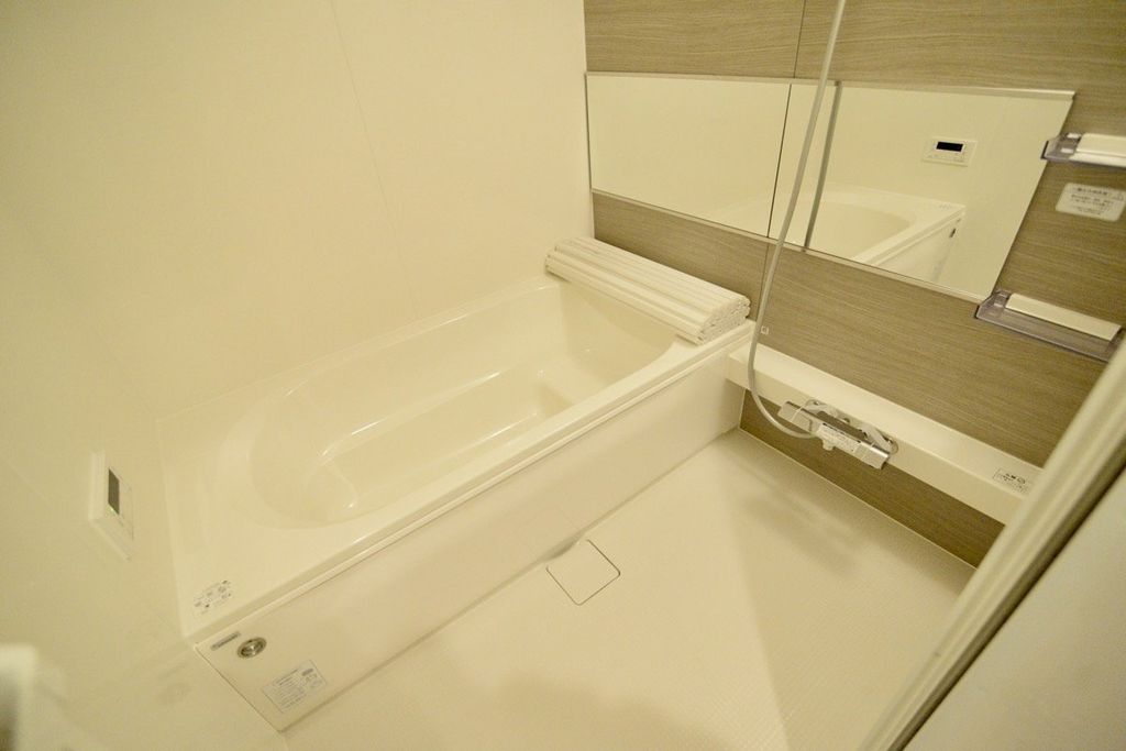 バス・シャワールーム　バス