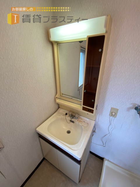 洗面設備　独立洗面嬉しいですね