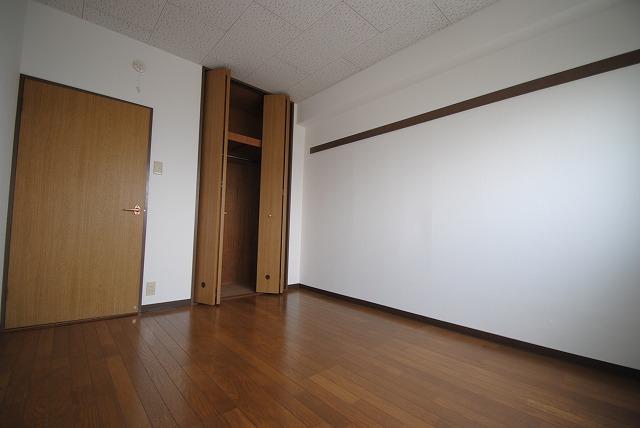 収納　別のお部屋の写真です