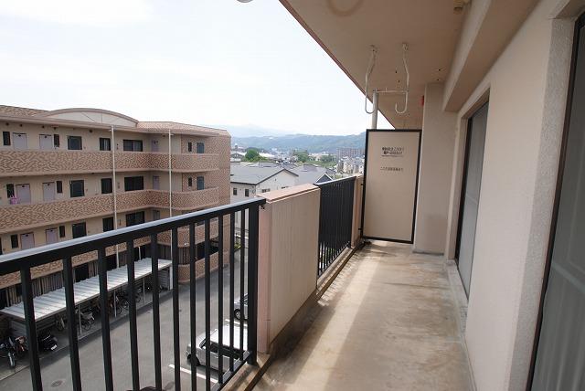 バルコニー　別のお部屋の写真です