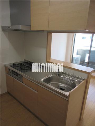 キッチン　システムキッチン完備です。