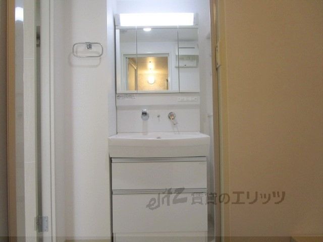 洗面設備　洗面所