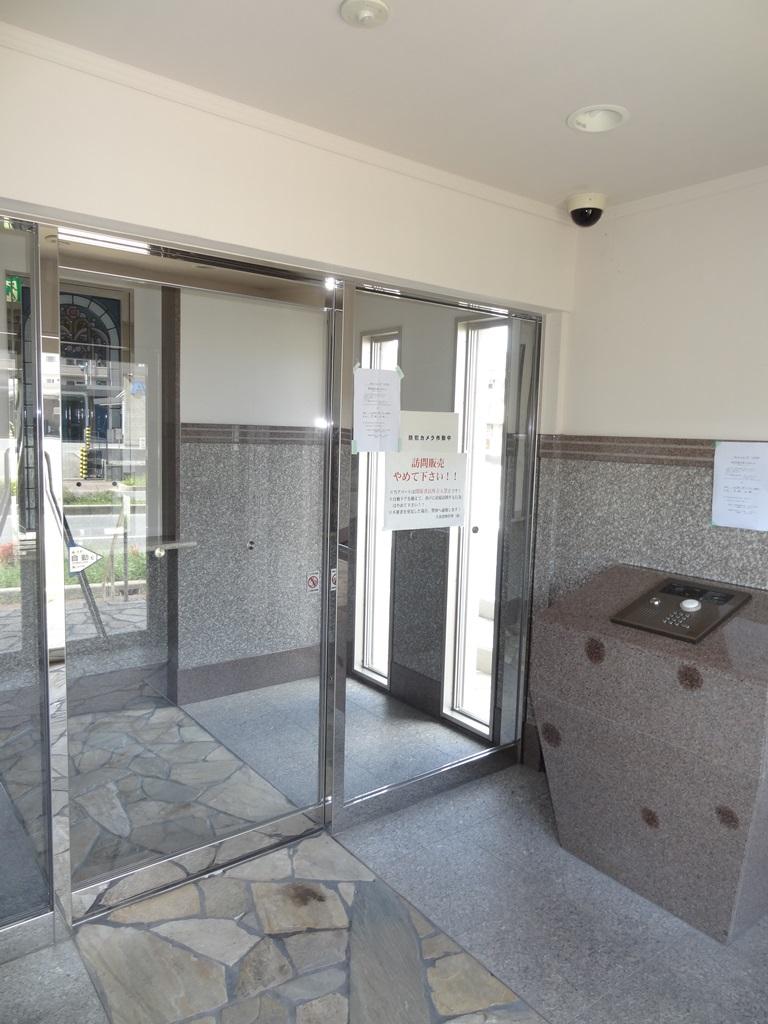 エントランス　オートロック