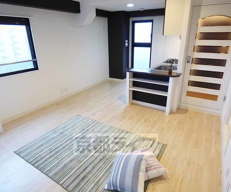 居室・リビング　とても広くて綺麗なお部屋です。