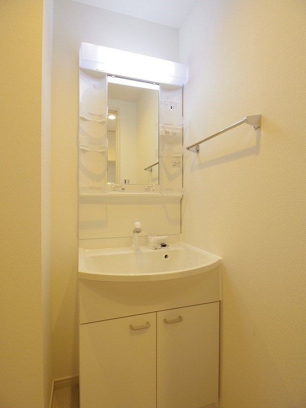 洗面設備　※同仕様写真です