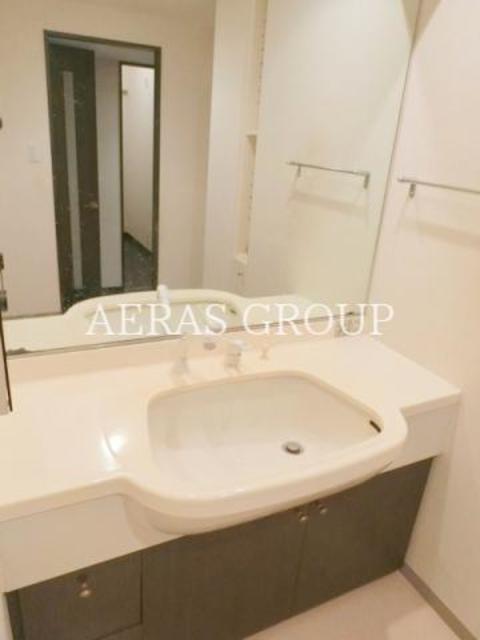 洗面設備　同仕様