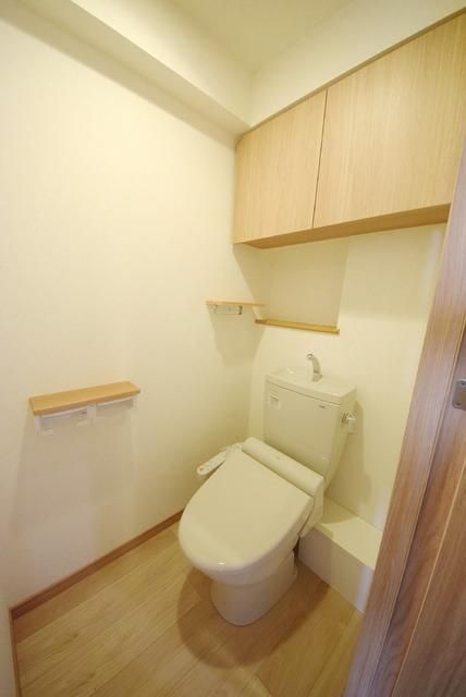 トイレ　ウォシュレット