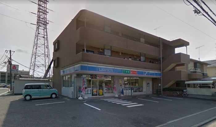 コンビニ　ローソン相模原八丁目店（コンビニ）まで293m