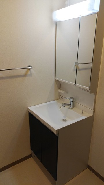 洗面設備　同仕様