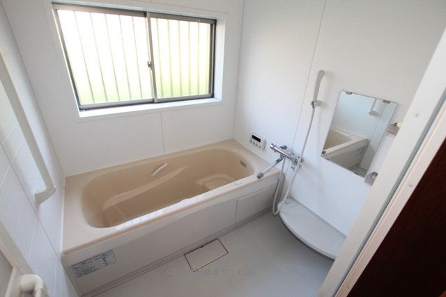 バス・シャワールーム　お風呂で日々の疲れを落としましょう 7-A　2014年9月2