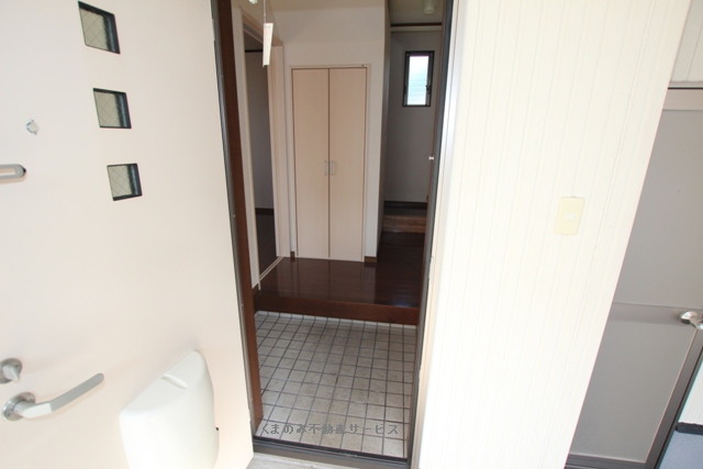 エントランス　毎日通るエントランスはこのようになっています 7-A　201