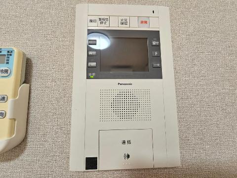 セキュリティ　カメラ付インターホン