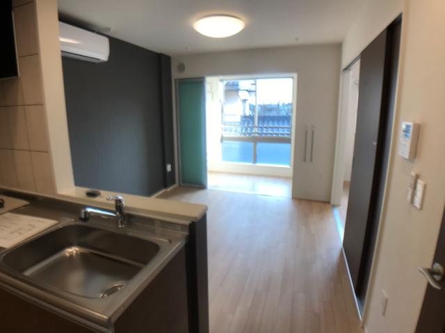 居室・リビング　リビング