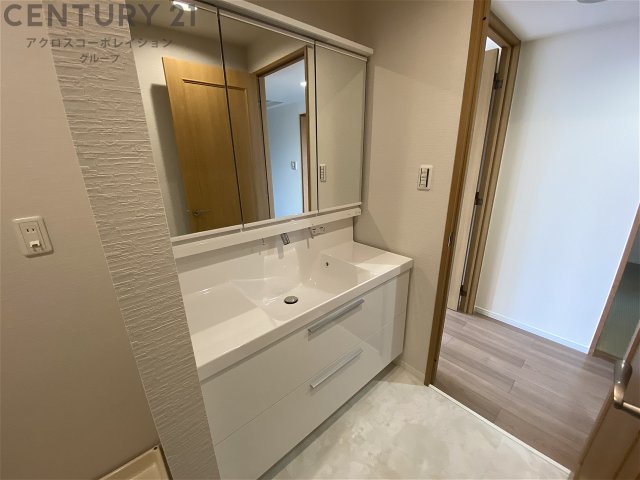 洗面設備　独立洗面化粧台付き☆