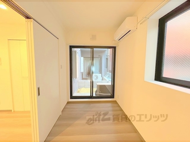 居室・リビング　洋室