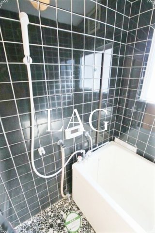 バス・シャワールーム　お風呂です。