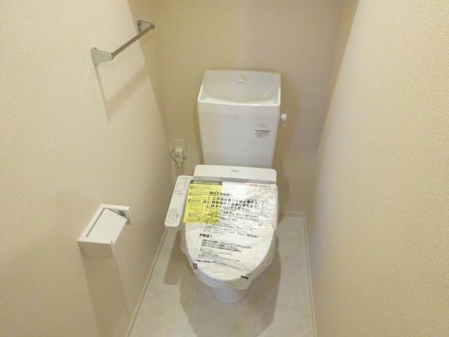 トイレ　別部屋参考写真