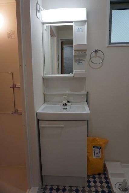 洗面設備　別部屋参考写真となります