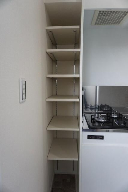 収納　別部屋参考写真となります