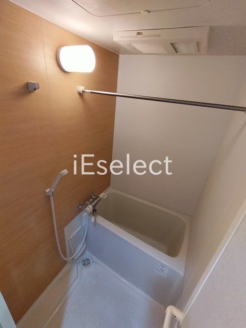 バス・シャワールーム　1日の疲れをスッキリと流しましょう