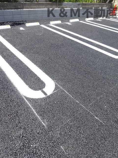 駐車場　駐車スペースもあります