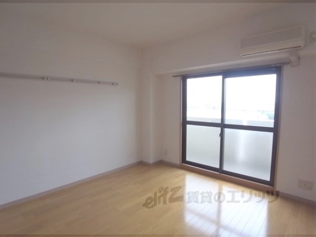 居室・リビング　洋室