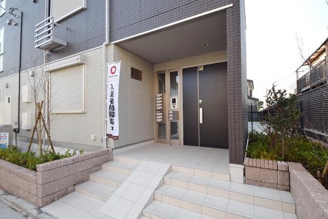 エントランス　エントランス