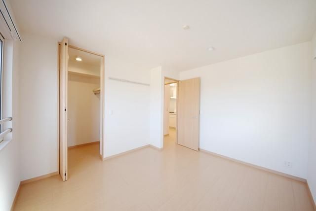 その他部屋・スペース　洋室6.8帖