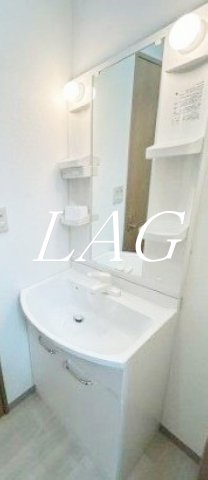 洗面設備　独立洗面台です。