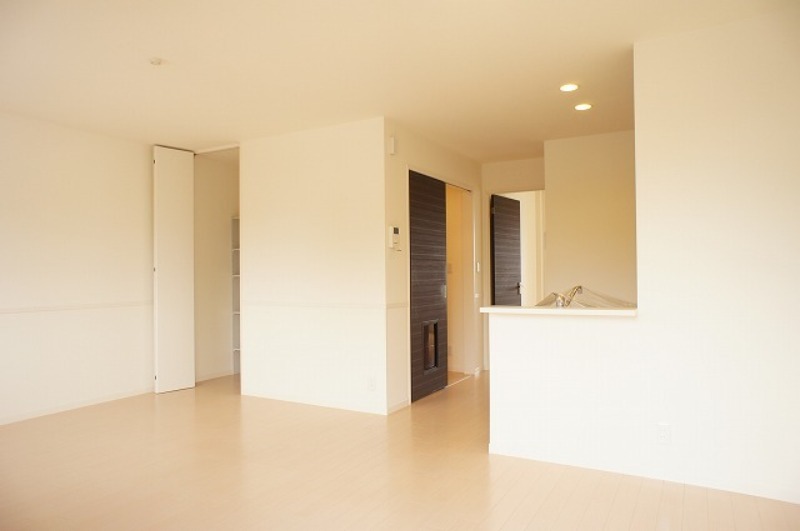 居室・リビング　図面と現状に相違がある場合には現状を優先