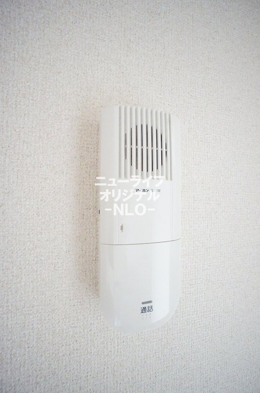 セキュリティ　訪問者とはインターホンを通して会話ができます☆