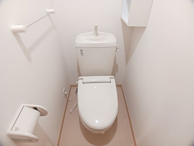 トイレ　ゆったりとした空間のトイレです