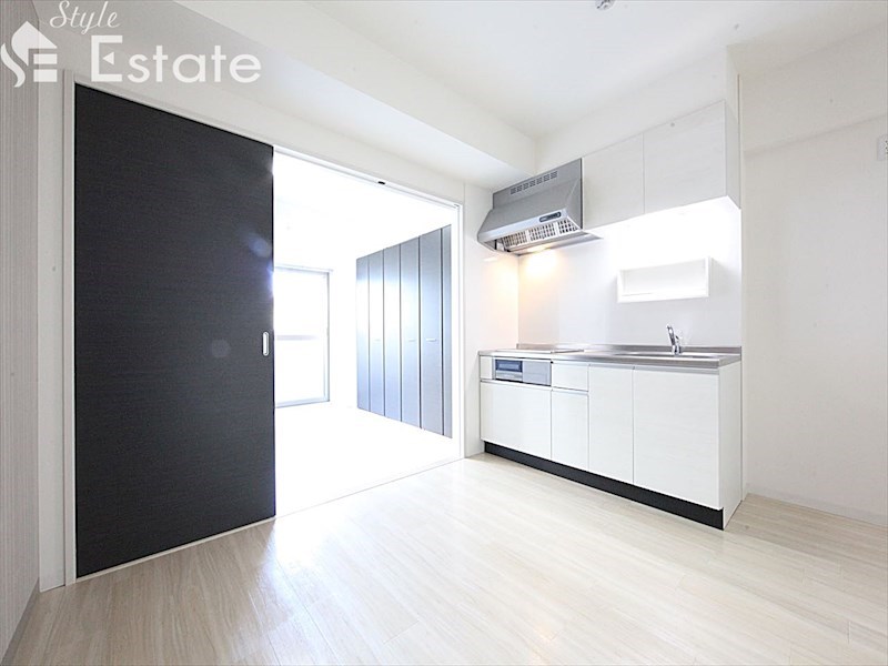 居室・リビング　内装