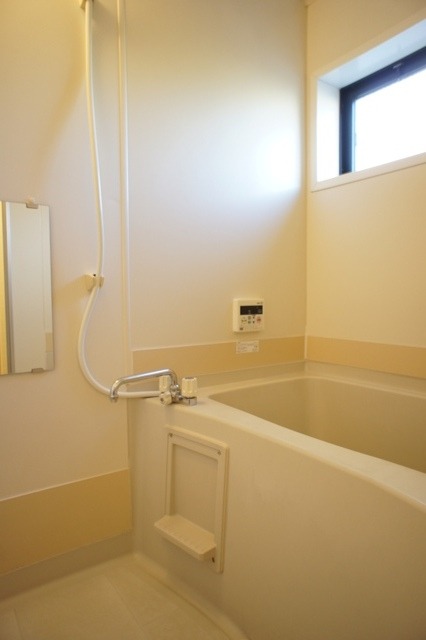 バス・シャワールーム　図面と現状に相違がある場合には現状を優先